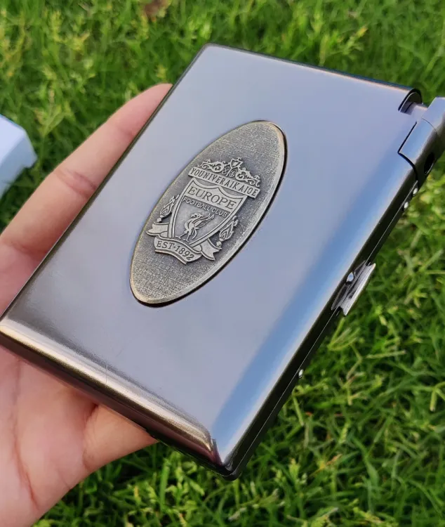 Premium Cigarette Case with Lighter thumbnail 6