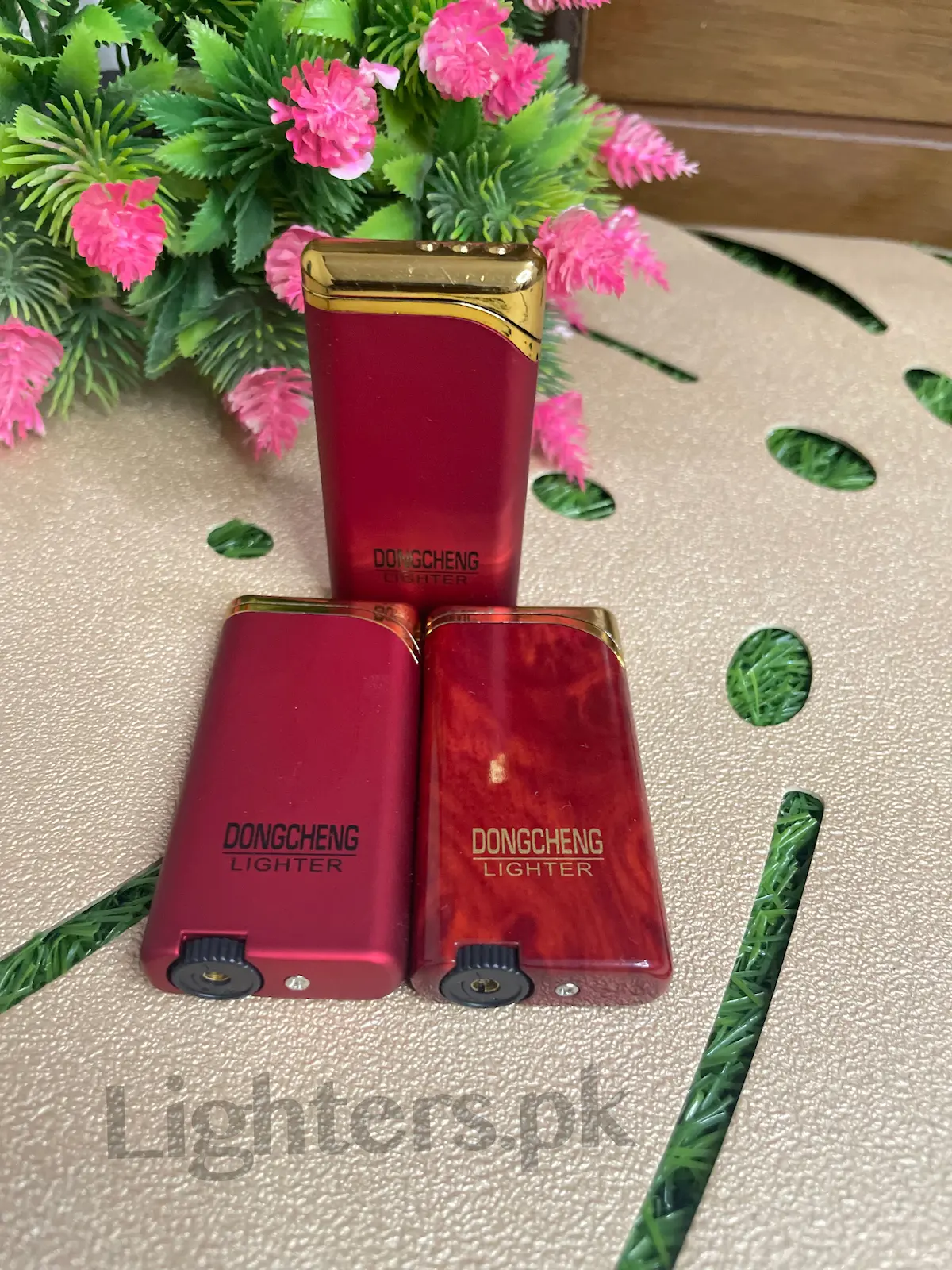 Elegant Red Lighter thumbnail 6