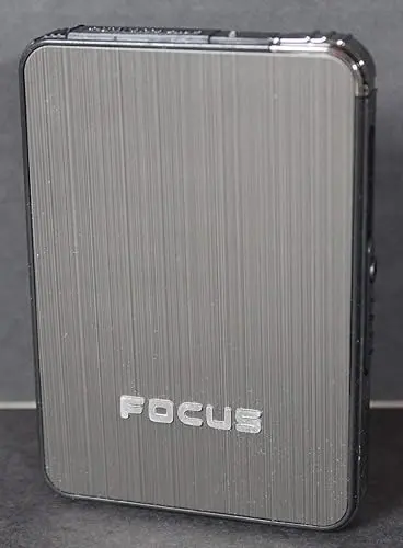 Focus Cigarette Case With Refillable Lighter thumbnail 3